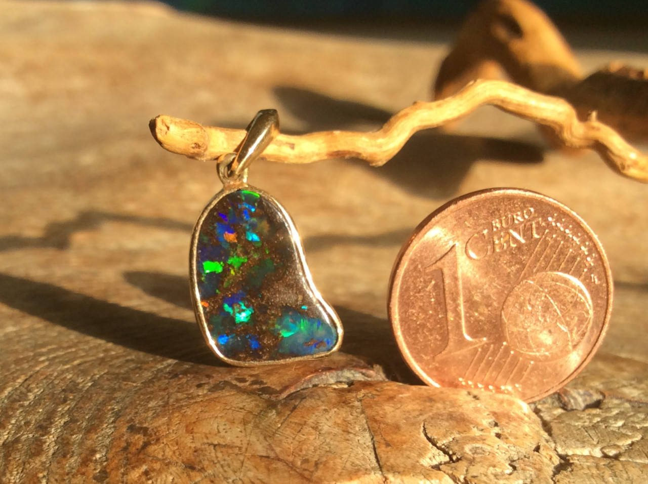 Opal-Kettenanhänger