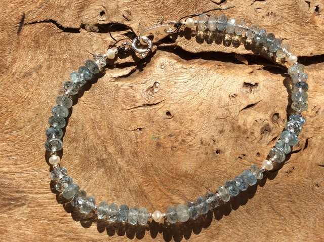 Aquamarinarmband mit Silber